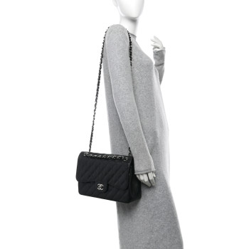 CHANEL Caviar Quilted Jumbo Double Flap Black