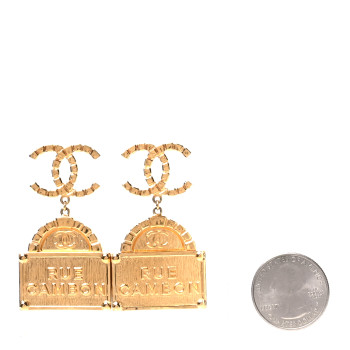 CHANEL Metal CC Rue Cambon Drop Earrings Gold