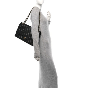CHANEL Caviar Maxi Single Flap Black
