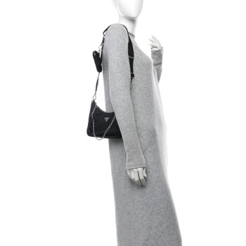 PRADA Nylon Re-Edition 2005 Shoulder Bag Black