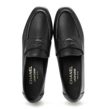 CHANEL Calfskin Womens Stitched CC Loafers 37 Black