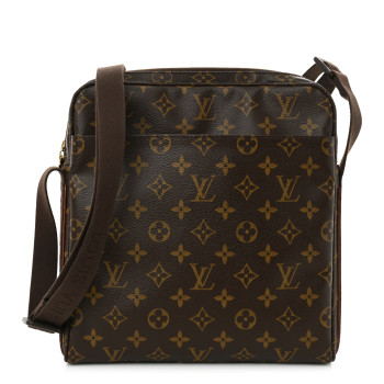 LOUIS VUITTON Monogram Trotteur Beaubourg