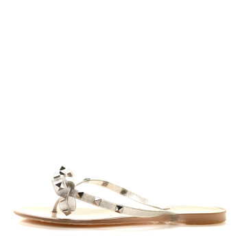 VALENTINO GARAVANI PVC Jelly Glitter Rockstud Bow Thong Sandals 39 Argento