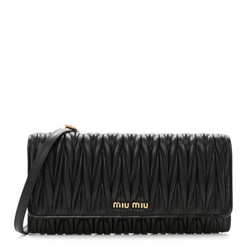 MIU MIU Nappa Matelasse Wallet On Chain Black