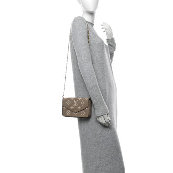 LOUIS VUITTON Empreinte Monogram Giant Felicie Pochette Tourterelle Creme