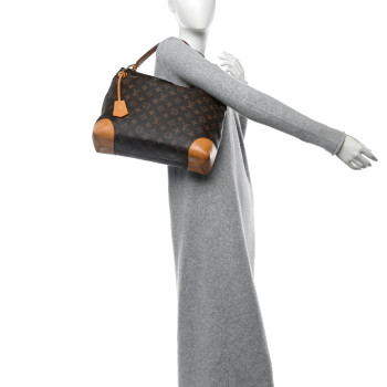 LOUIS VUITTON Monogram Berri PM