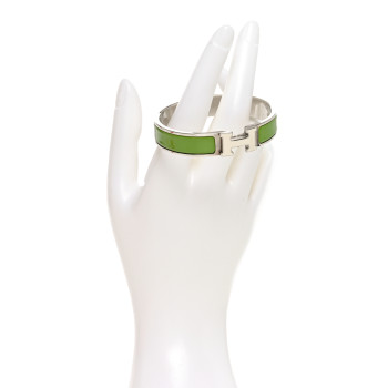 HERMES Enamel Narrow Clic Clac H Bracelet PM Vert Prairie White