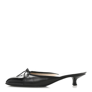 CHANEL Lambskin Patent Cap Toe Bow CC Mules 40 Black