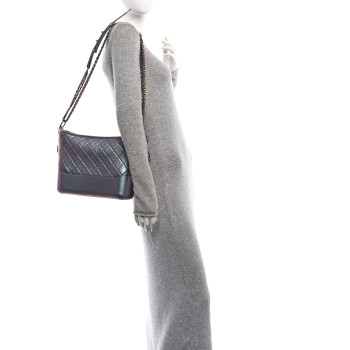 CHANEL Iridescent Lambskin Calfskin Quilted Medium Gabrielle Hobo Light Purple