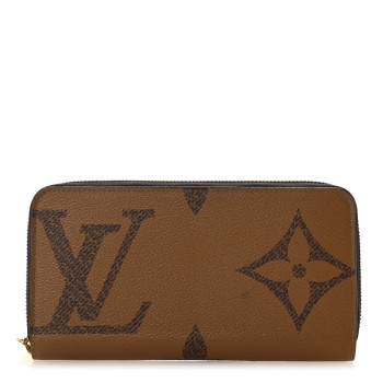 LOUIS VUITTON Reverse Monogram Giant Zippy Wallet