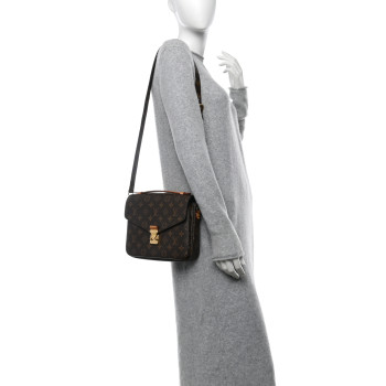LOUIS VUITTON Monogram Pochette Metis