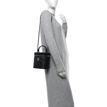 CHANEL Lambskin Quilted Trendy Vanity Case Black