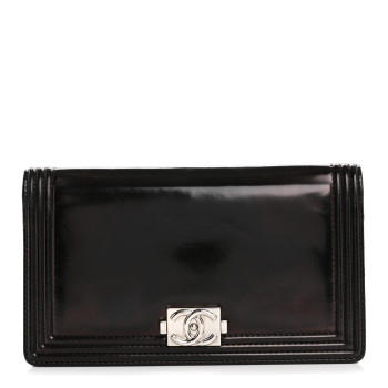 CHANEL Glazed Calfskin Boy Yen Wallet Black