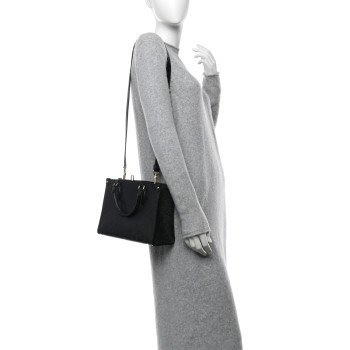 LOUIS VUITTON Empreinte Monogram Giant Onthego PM Black