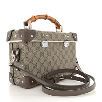 GUCCI GG Supreme Monogram Globe-Trotter Beauty Case Brown