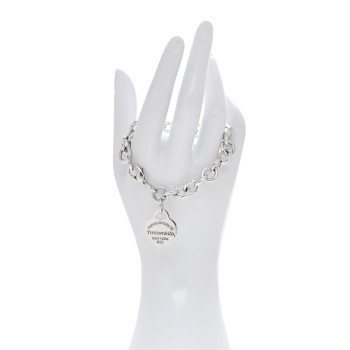 TIFFANY Sterling Silver Return to Tiffany Heart Tag Charm Bracelet