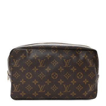 LOUIS VUITTON Monogram Trousse Toilette 28