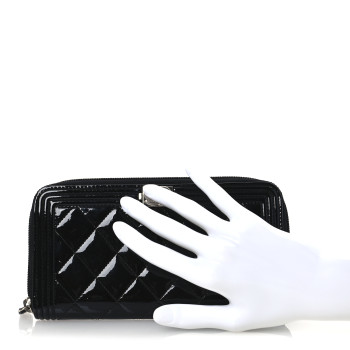 CHANEL Patent Calfskin Quilted Boy L-Gusset Zip Wallet Black