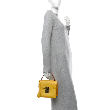 LOUIS VUITTON Vernis Spring Street Lime