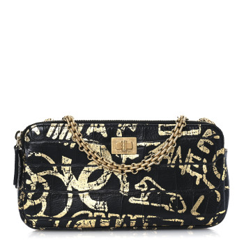 CHANEL Calfskin Crocodile Embossed Graffiti 2.55 Cocodile Reissue Clutch With Chain Black Gold