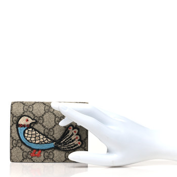 GUCCI GG Supreme Monogram Bird Embroidered Card Case Beige GUCCI GG Supreme Monogram Bird Embroidered Card Case Beige