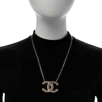 CHANEL Crystal Textured CC Necklace Gold