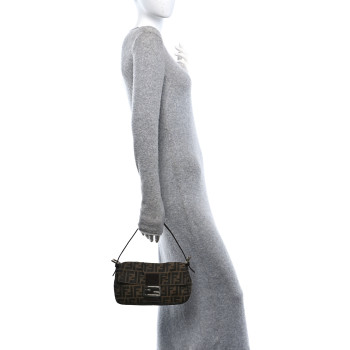 FENDI Zucca Baguette Tobacco