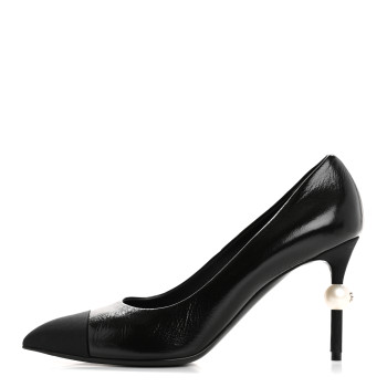 CHANEL Shiny Calfskin Grosgrain Cap Toe CC Pearl Pumps 38.5 Black