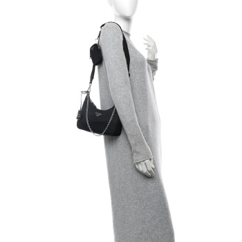 PRADA Nylon Re-Edition 2005 Shoulder Bag Black