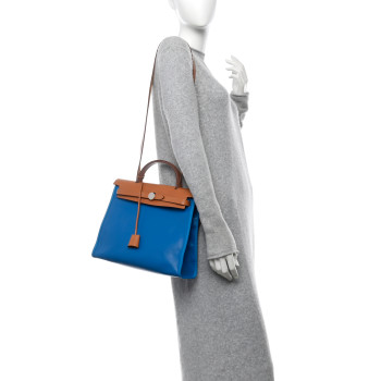 HERMES Toile H Berline Vache Hunter Herbag Zip 31 PM Bleu Zanzibar Natural