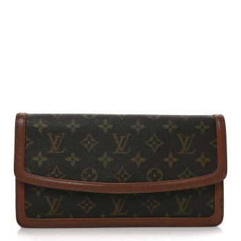 LOUIS VUITTON Monogram Pochette Dame 26