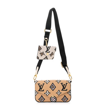 LOUIS VUITTON Monogram Wild At Heart Felicie Strap & Go Arizona Creme