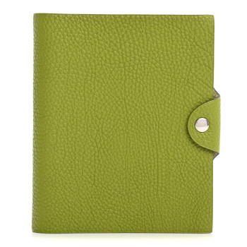 HERMES Togo Ulysse PM Notebook Cover Vert Anis