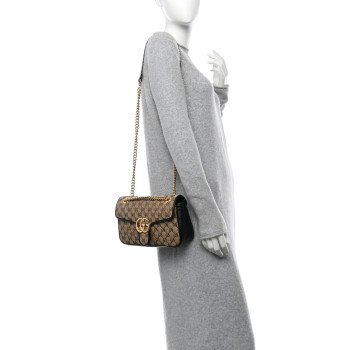 GUCCI Monogram Matelasse Diagonal Small GG Marmont Shoulder Bag Beige Black