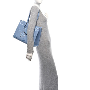 LOUIS VUITTON Empreinte Monogram Giant By The Pool Onthego MM Summer Blue