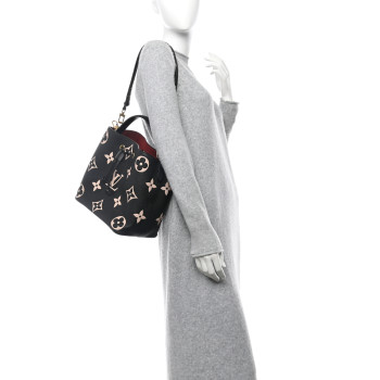 LOUIS VUITTON Empreinte Monogram Giant Neonoe MM Black Beige