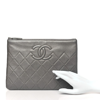 CHANEL Metallic Caviar Quilted Medium Maxi CC Cosmetic Case Silver