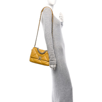 CHANEL Lambskin Quilted Medium Chanel 19 Flap Yellow
