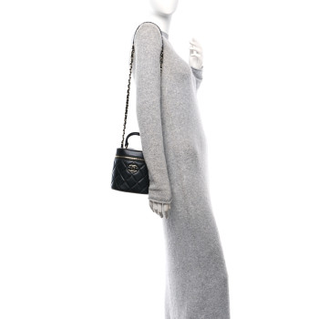 CHANEL Lambskin Quilted Trendy Vanity Case Black