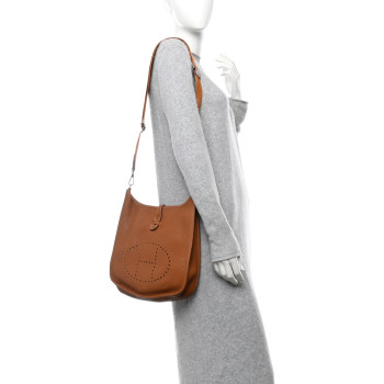 HERMES Taurillon Clemence Evelyne III PM Gold