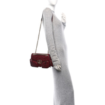 GUCCI Calfskin Matelasse Small GG Marmont Multi Pocket Shoulder Bag Rosso Ancora