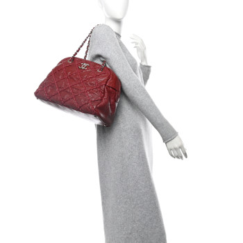 CHANEL Crinkled Calfskin Ultra Stitch Bowling Bag Red
