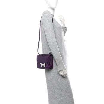 HERMES Shiny Alligator Constance 18 Cassis