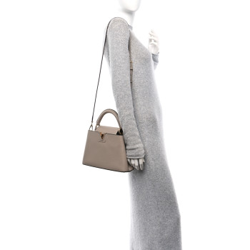 LOUIS VUITTON Taurillon Capucines BB Galet