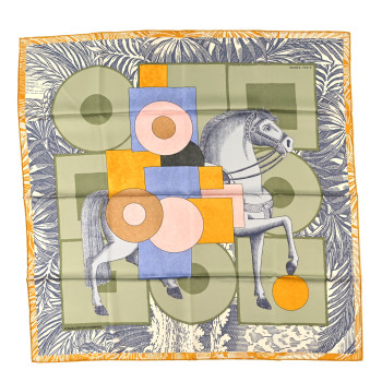 HERMES Silk Cavalier En Formes Scarf 90 JH Vert Amanda Jaune