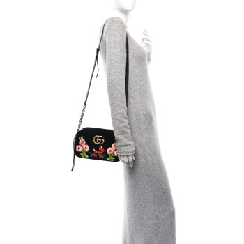 GUCCI Velvet Matelasse Deer Embroidered Small GG Marmont Chain Shoulder Bag Black