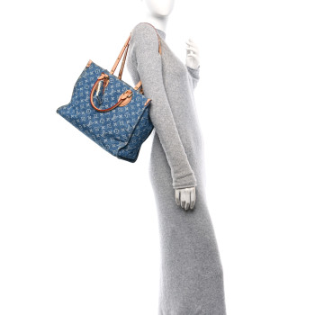 LOUIS VUITTON Monogram Denim Onthego MM  Blue