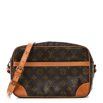 LOUIS VUITTON Monogram Trocadero 27
