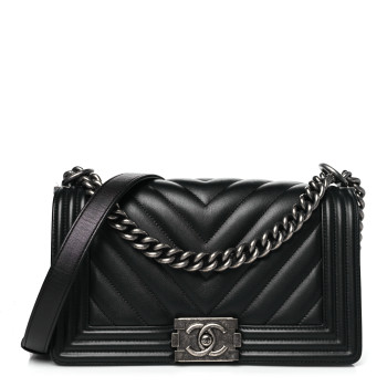 CHANEL Calfskin Chevron Quilted Medium Boy Flap Black