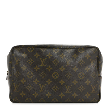 LOUIS VUITTON Monogram Trousse Toilette 28